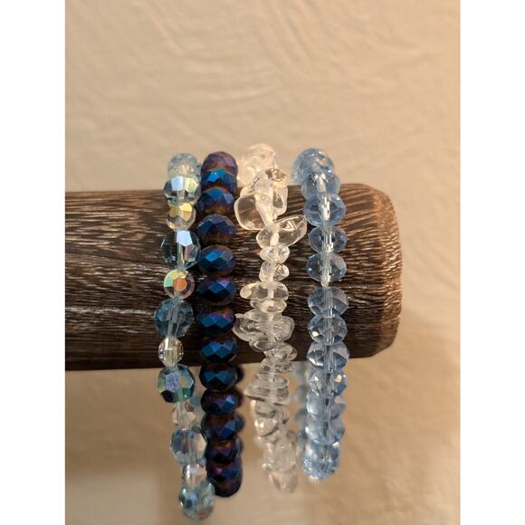Three Blue Crystal One Clear Quartz Chip Bracelet Lot - Picture 9 of 9